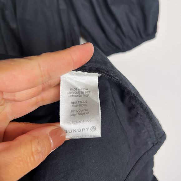 Sundry For Evereve 0 XS Black The Anywhere Dress Cotton Poplin Puff Sleeve VNeck - Picture 8 of 11